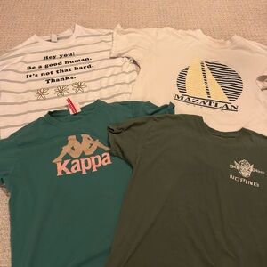 Men’s medium 4 t shirt bundle